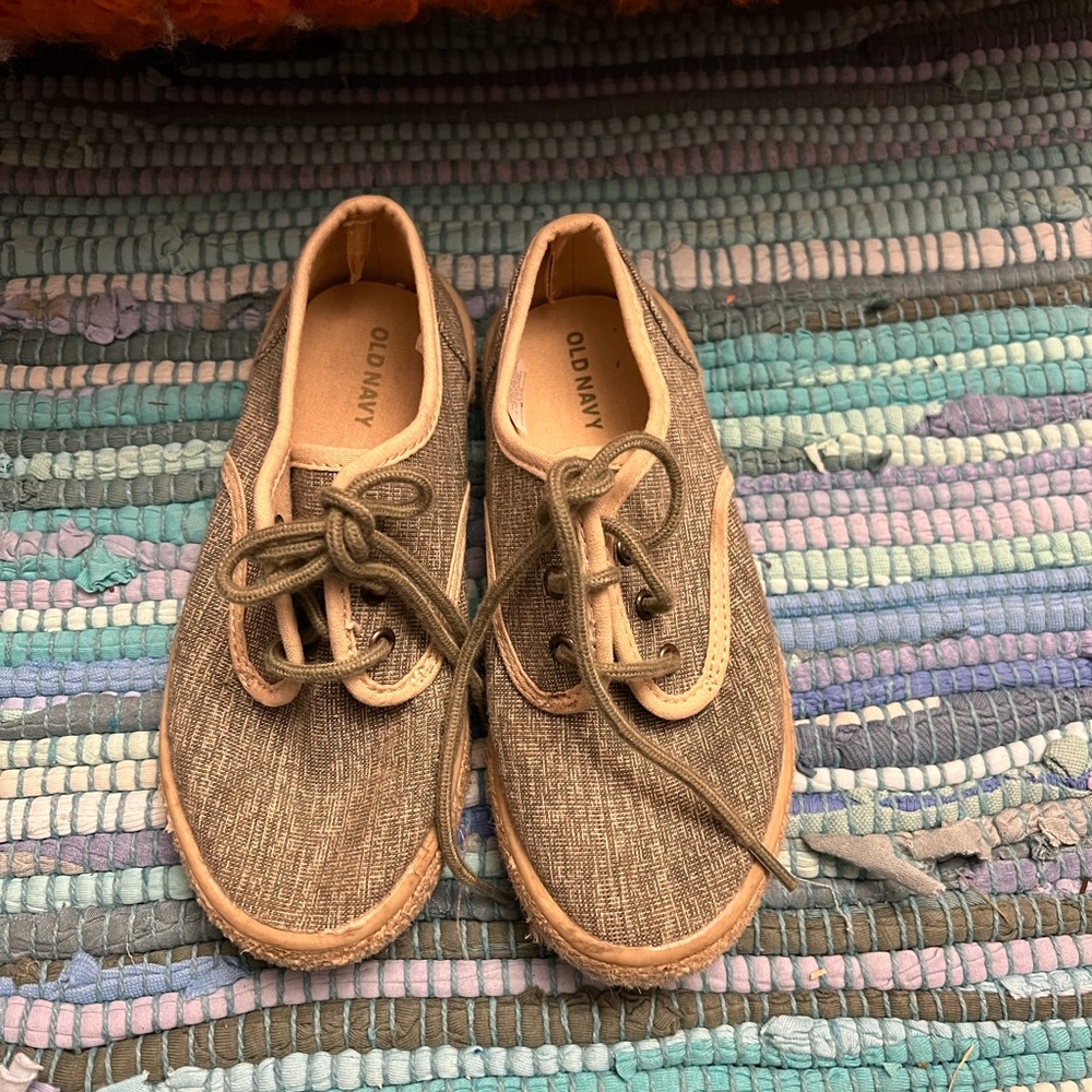 Old Navy size 11 olive colored espadrilles